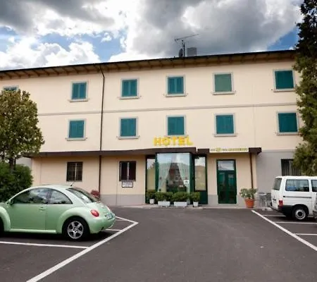 Palazzaccio Hotel Cecina (Pistoia)